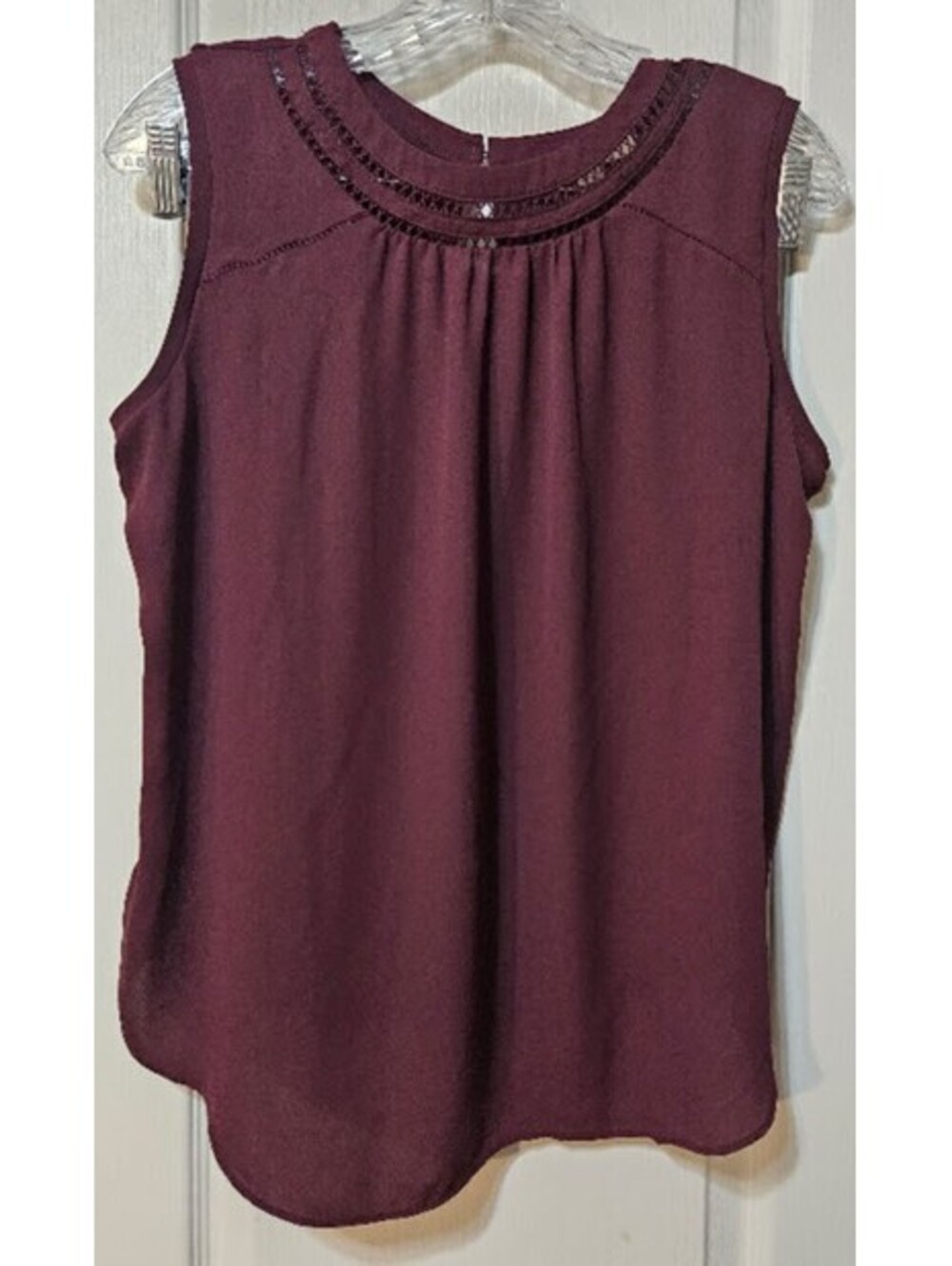 LOFT Burgundy Shell Tank Size Medium Fall Layering Essential